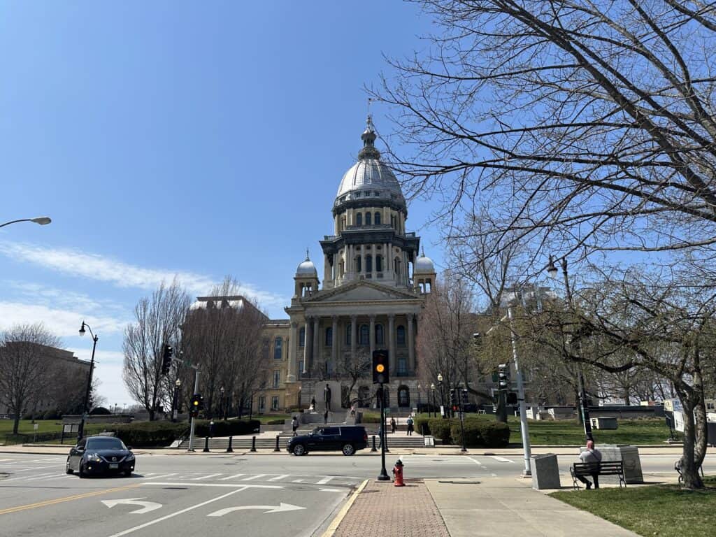 Present-day Illinois Statehouse, photo by me.